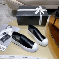 Chanel Low Shoes